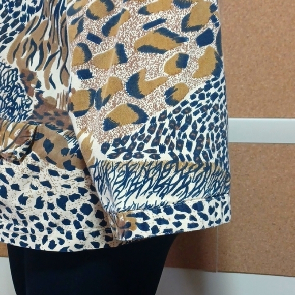 WESTBOUND WOMAN Safari Blouse with Zip Front SIZE 2X - Picture 4 of 8